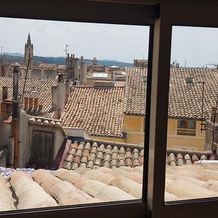 Beau Duplex Avec Terrasse - Centre Historique Daire Aix-en-Provence Dış mekan fotoğraf