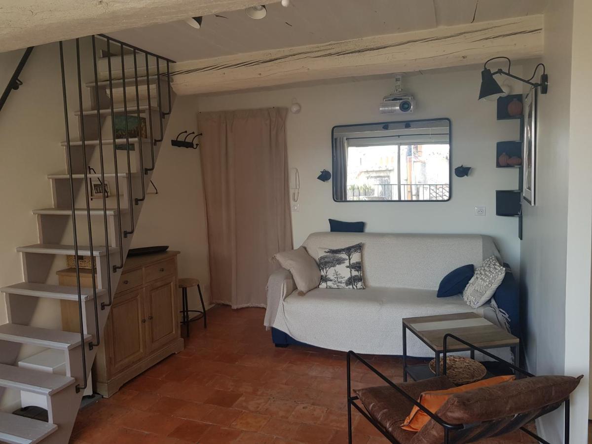 Beau Duplex Avec Terrasse - Centre Historique Daire Aix-en-Provence Dış mekan fotoğraf